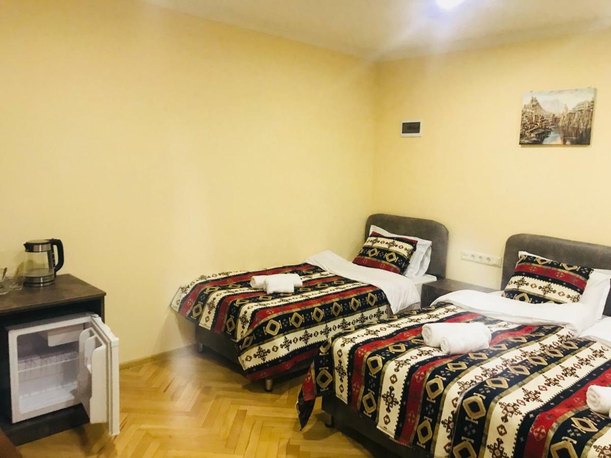 The Oldest Tbilisi Hotel Luaran gambar