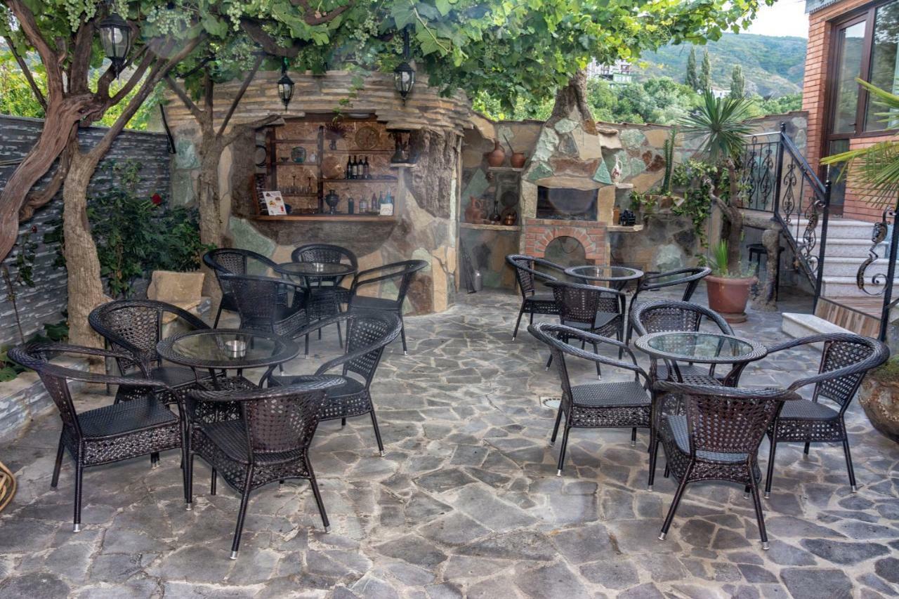 The Oldest Tbilisi Hotel Luaran gambar