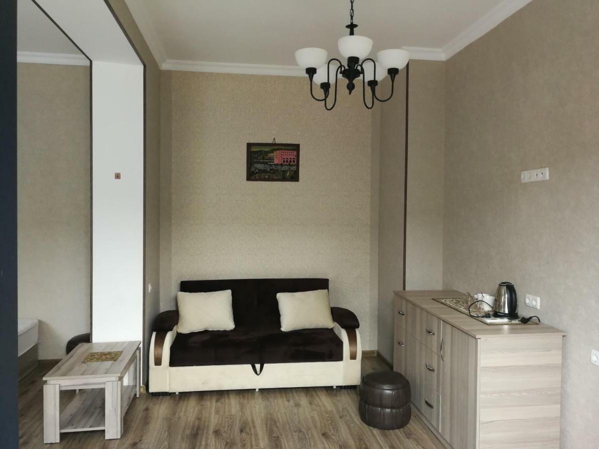 The Oldest Tbilisi Hotel Luaran gambar