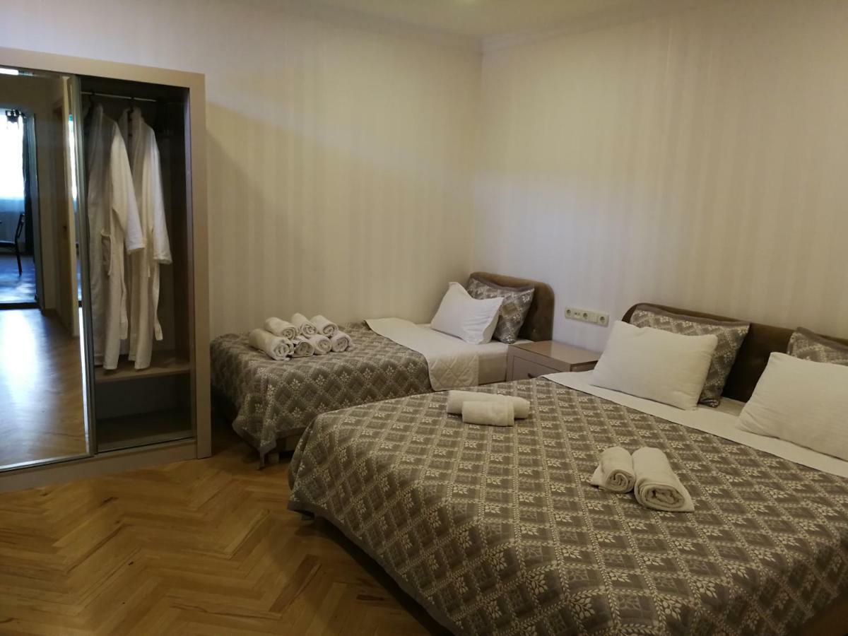 The Oldest Tbilisi Hotel Luaran gambar